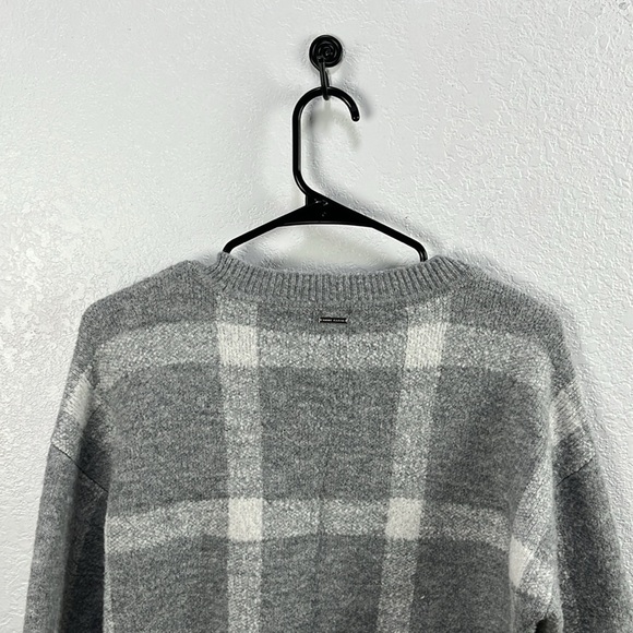 Anne Klein Gray Checkered Women's Sweater Long Sleeved Crew Neck Sz M Fall Chic - Picture 9 of 10